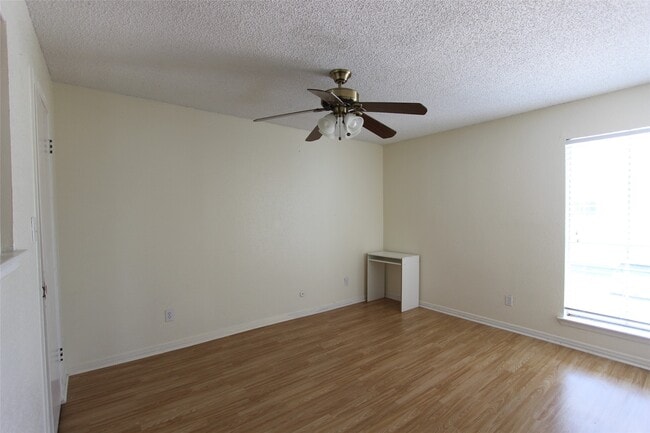 Photo - 250 El Dorado Blvd Unit True