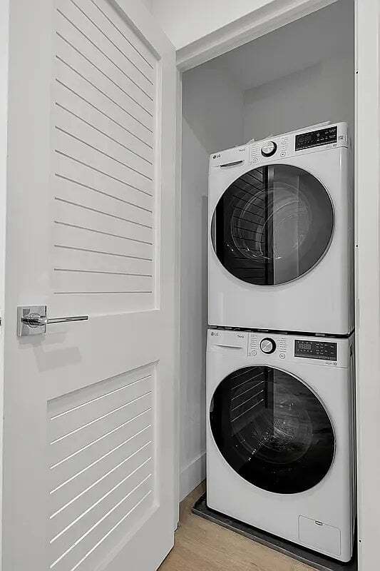 Photo - 36-45 31st Street Unidad 6A
