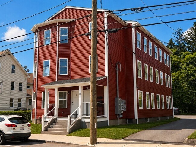 33 Pleasant St Unidad 2