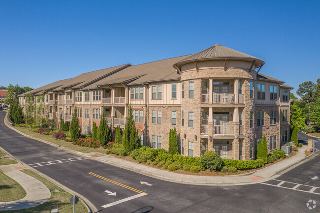 Regency Johns Creek - Regency Johns Creek Apartments