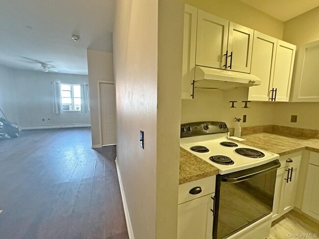 Photo - 20 S Broadway Unit 203