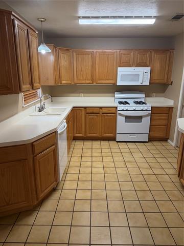 Photo - 10205 San Juan Ave