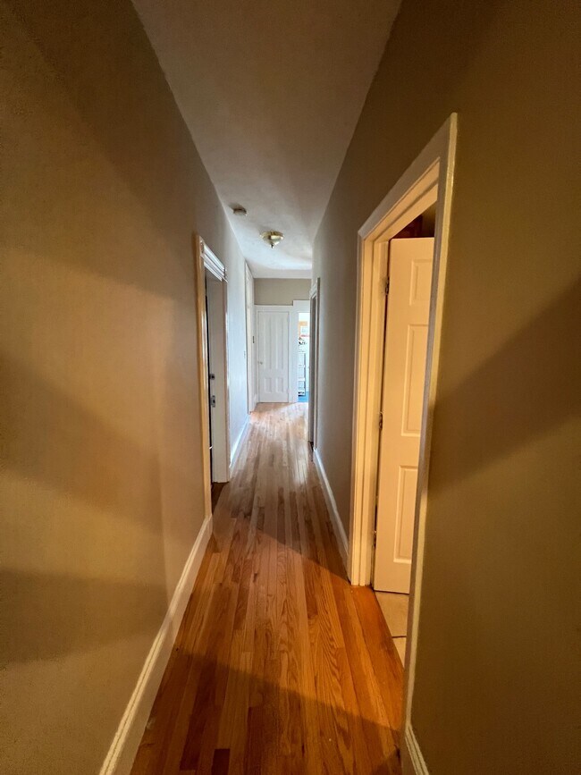 Photo - 68 Calumet St Unit 68 Calumet St. #1