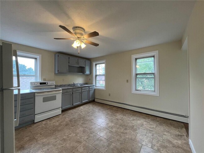 Photo - 1104 S Broadway Unit 2