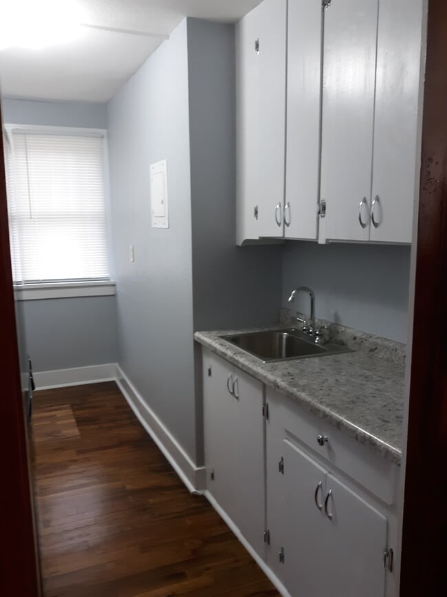 Photo - 520 W Addie St Unit 3