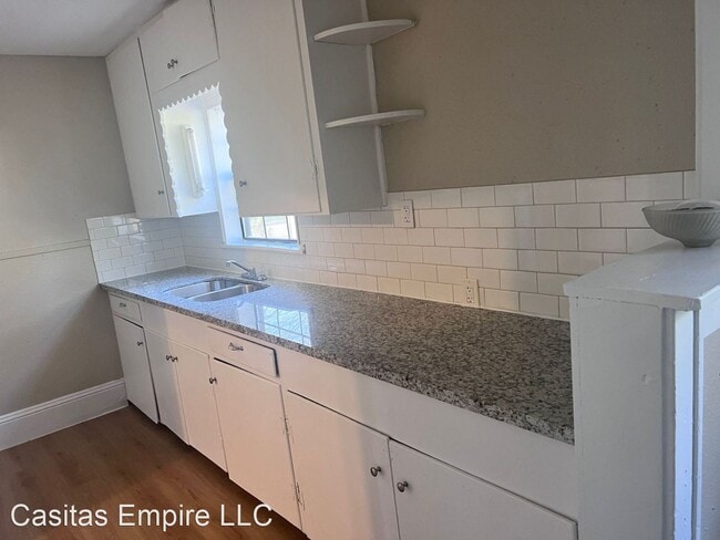 Photo - 3 br, 2 bath House - 517 Johnson St. Unit A