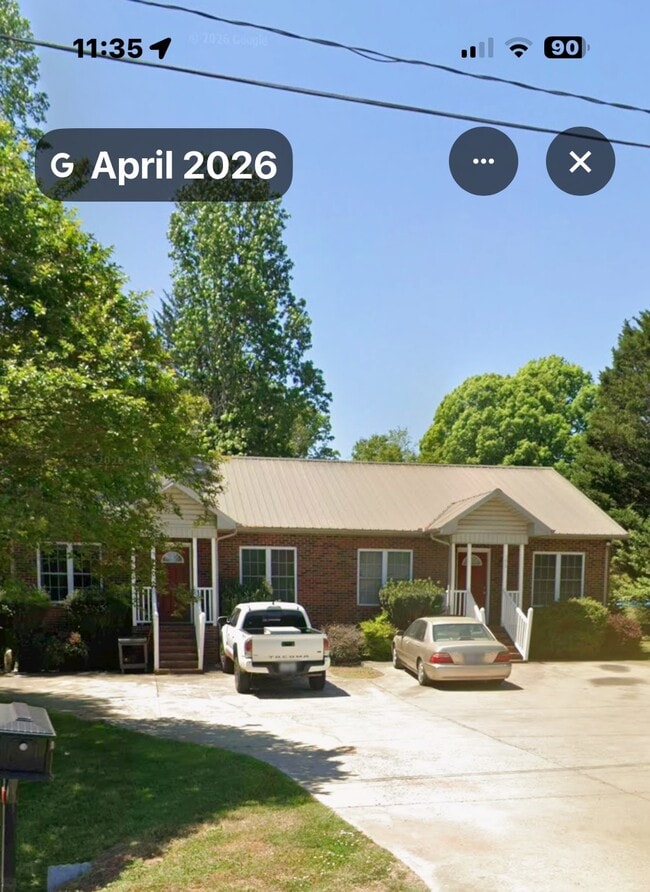 Photo - 5931 Lee Cline Rd Unit Brick Duplex Apartment