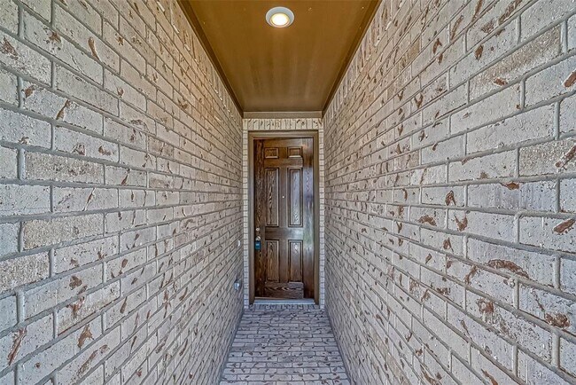 Photo - 7027 Escondido Dr