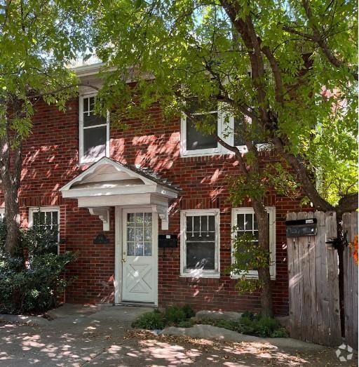 Building Photo - 106 E 38th St Rental