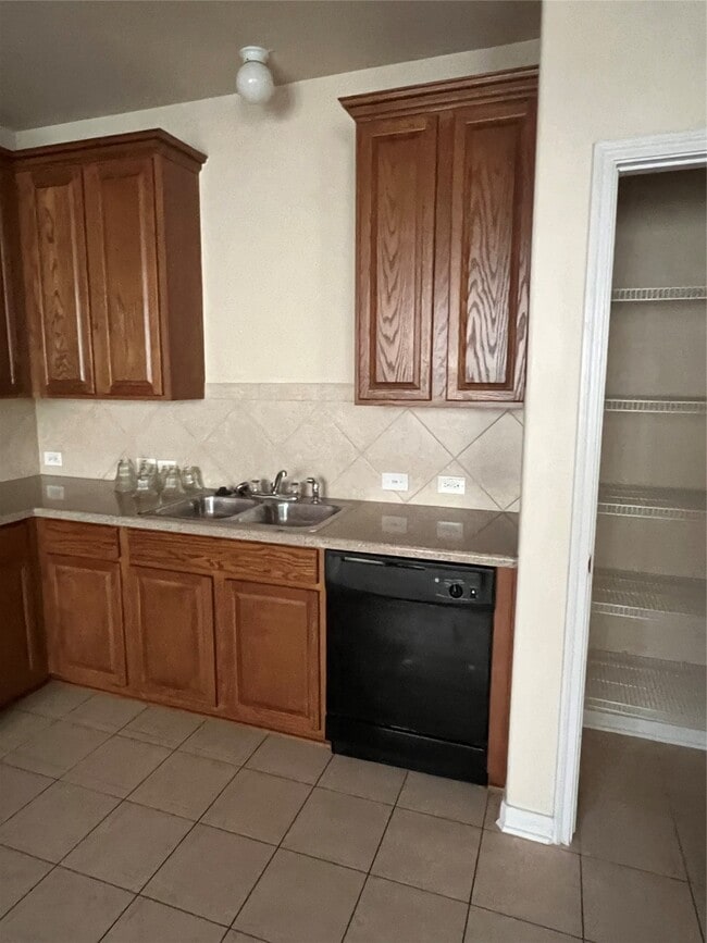 Photo - 9331 Harts Garden Ln