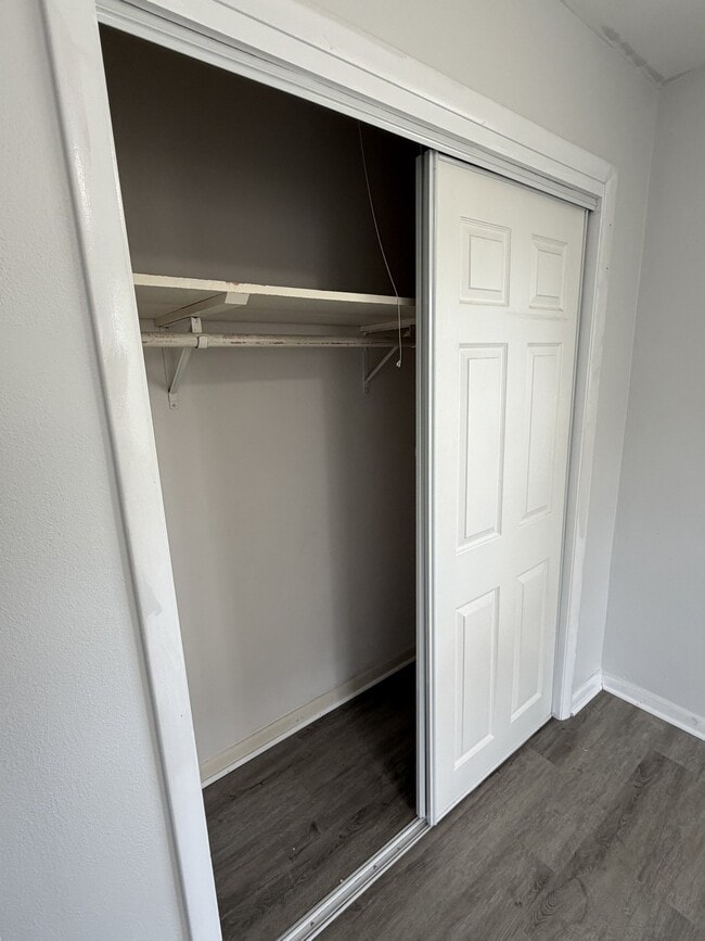 306 Loch Ln Unit 306