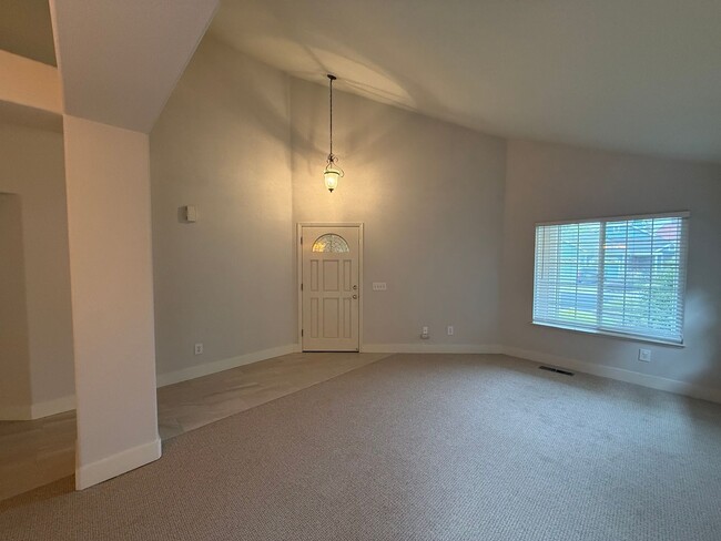 Photo - Large Single Level 4 Bedroom 2 Bathroom Home located in Northeast Rohnert Park