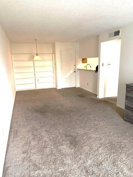 Photo - 2826 S Bartell Dr Unit 25