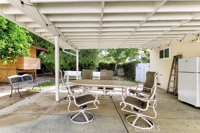 Photo - 19001 Community St