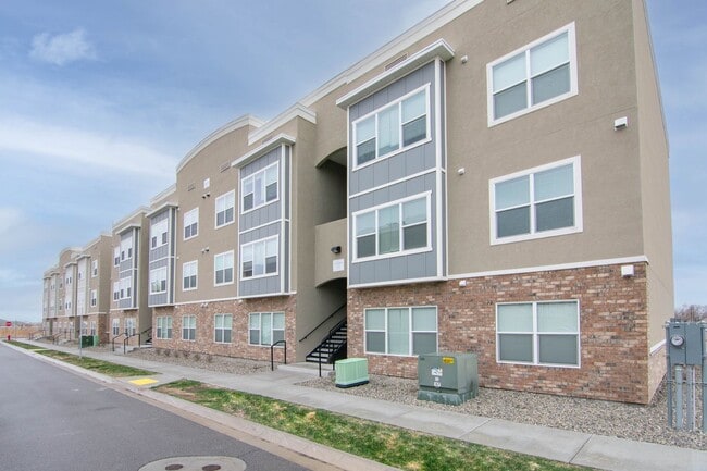Building Photo - OPEN HOUSE – September 13 | 1-Bedroom Cond...