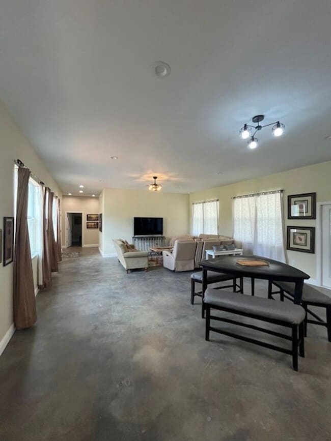 Photo - Peaceful Ocala Countryside Retreat – Close to WEC