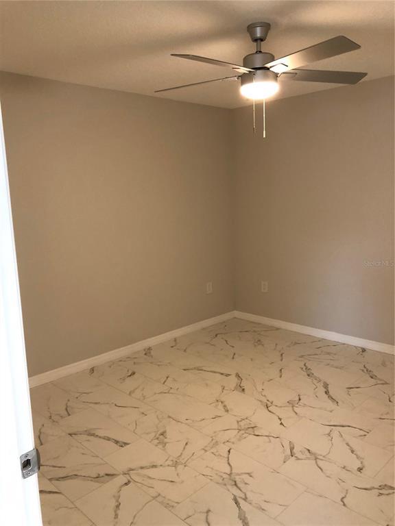 Photo - 345 Parkland Ave