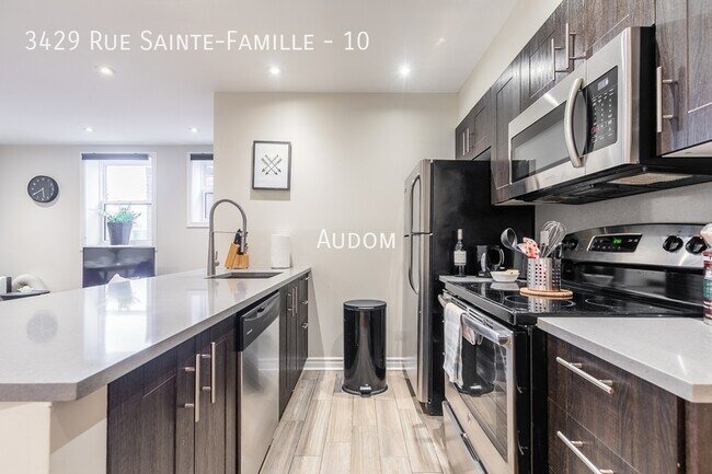 Photo - 3429 Rue Sainte-Famille Unit 10
