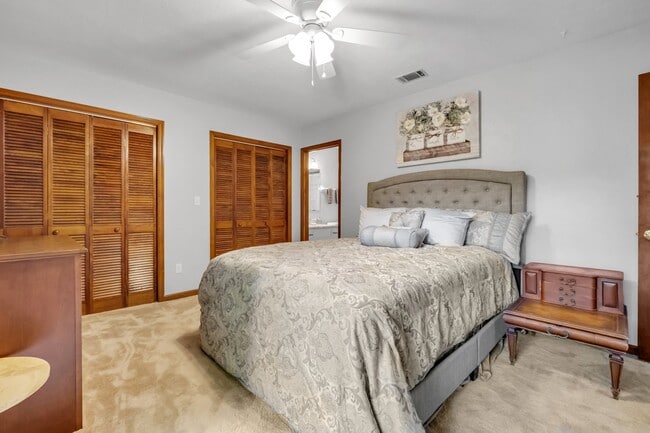 Photo - 1942 Darryl Dr