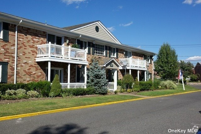 Building Photo - 196 Lakeland Ave Unit E6 Rental