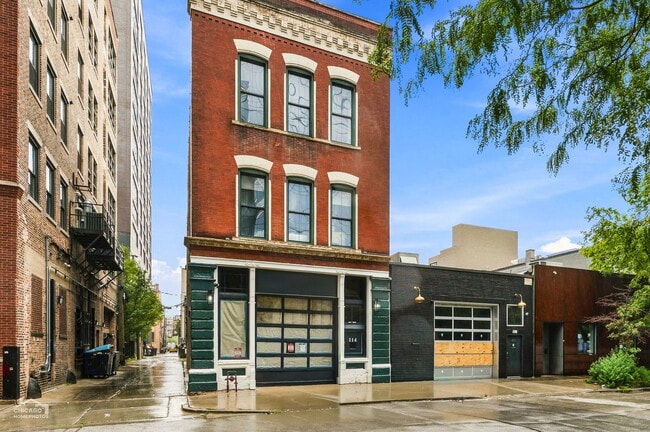 Building Photo - 114 N Aberdeen St Unit 3