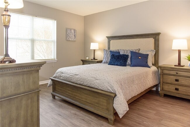 Photo - 204 Farmstead Ct