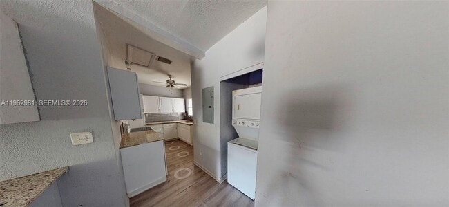 Photo - 236 NE 57th St