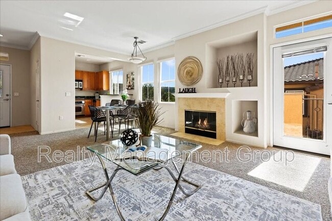 Building Photo - 12665 Creekview Dr Unit 136 Rental