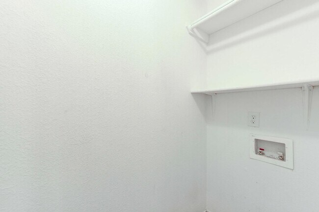 Photo - COMING SOON !