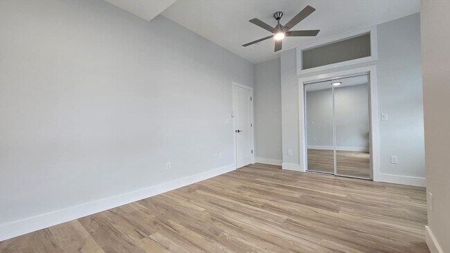 Photo - 53 W Eagle St Unit 2