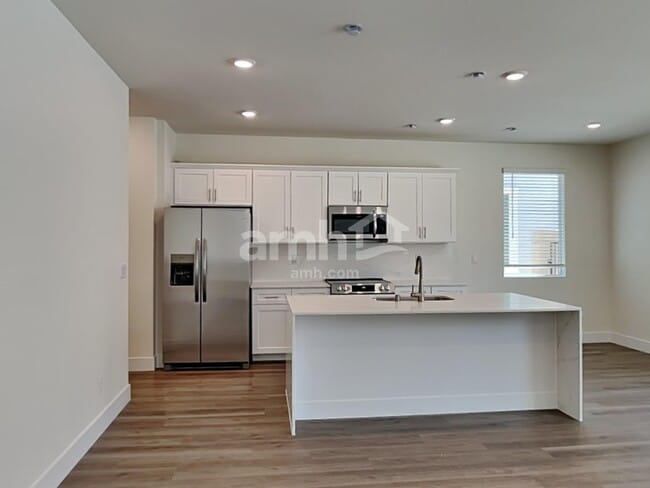 Photo - 9531 Harkes Dr