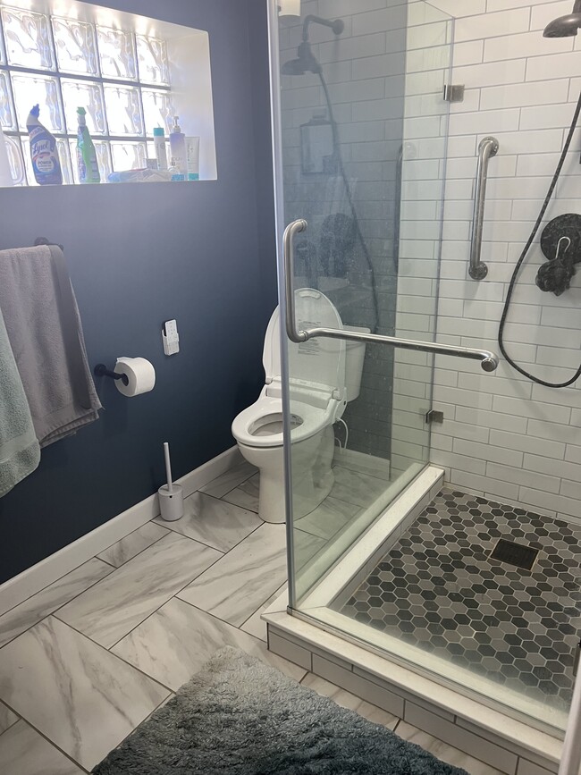 Photo - 8400 Gwilada Dr