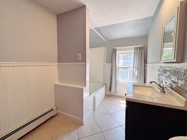 Photo - 19 Maple St Unit 2