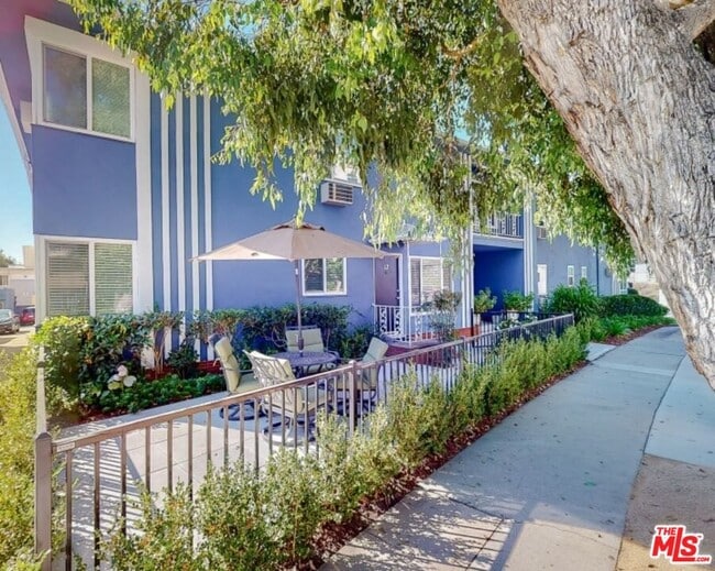 Photo - 11284 Montana Ave Unidad 12