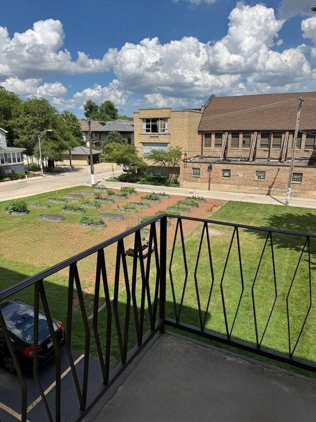 Photo - 7428 Washington St Unit 305