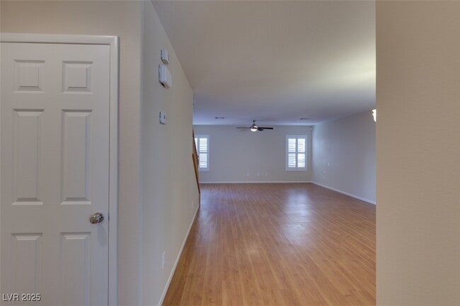Photo - 656 Port Talbot Ave