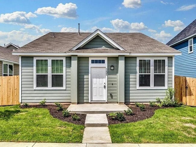 Building Photo - 1628 Arbor Knot Dr