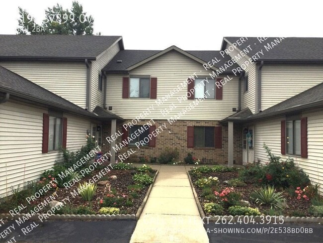 Amazing 2 bedroom, 2 full bath upper corne... - Amazing 2 bedroom, 2 full bath upper corne... Unit B