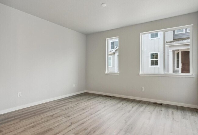 Photo - Alder Creek Duplex - 3bd 2.5ba 2,705sq.ft. Built in 2025