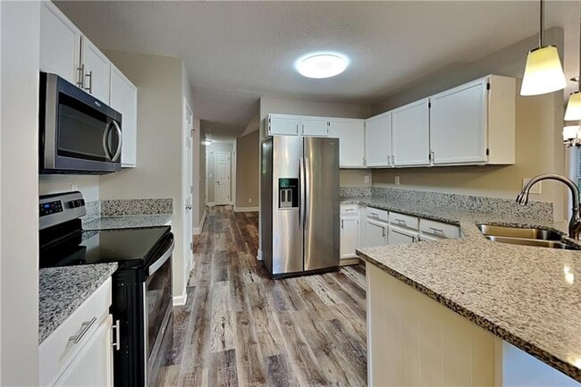Photo - 3564 Saddlebrook Dr
