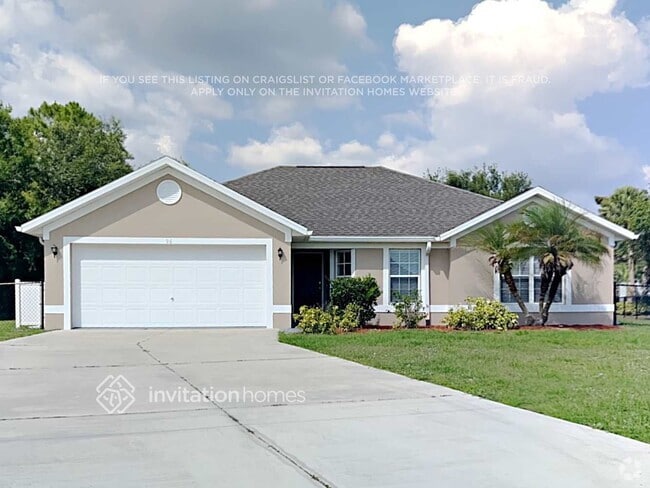 Building Photo - 96 Purus St Rental