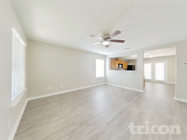 Photo - 7 Beacon Oak