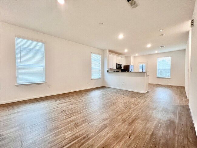 Photo - 17835 Plow Horse Ln