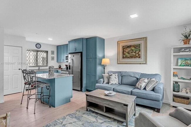 Photo - 10877 Overseas Hwy Unidad 37