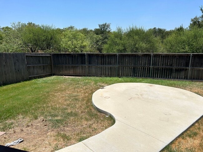 Photo - 22427 Carriage Bush