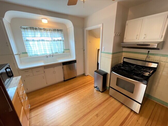 Photo - 4125 Pillars Dr