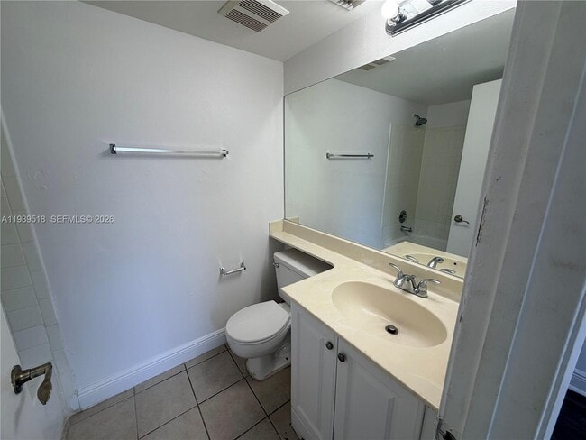 Photo - 5720 Rock Island Rd