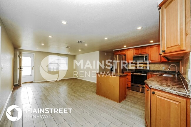 Photo - 2421 Harvard Rd