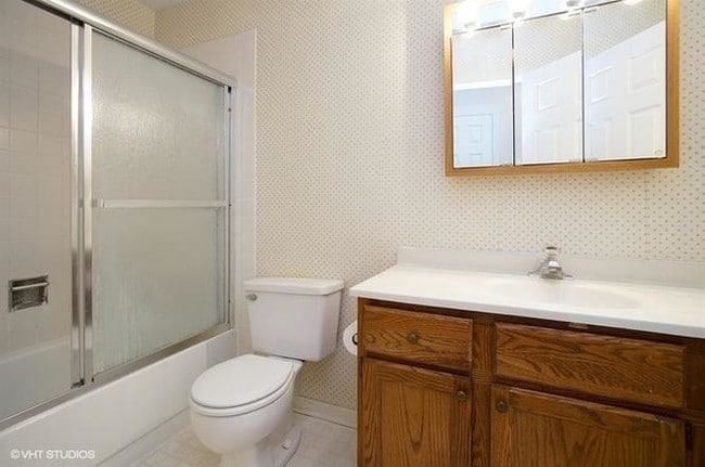 Photo - 2565 College Hill Cir