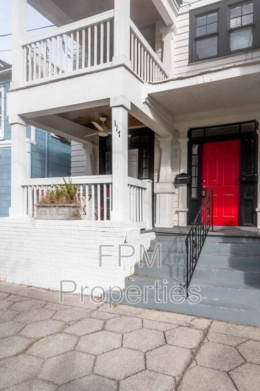 Photo - 117 E 4th St Unidad 3